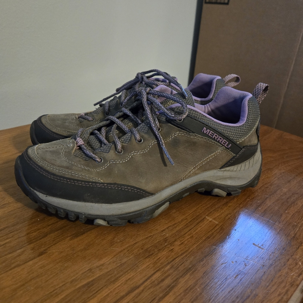 Merrell women's 9 - Picture 3 of 11